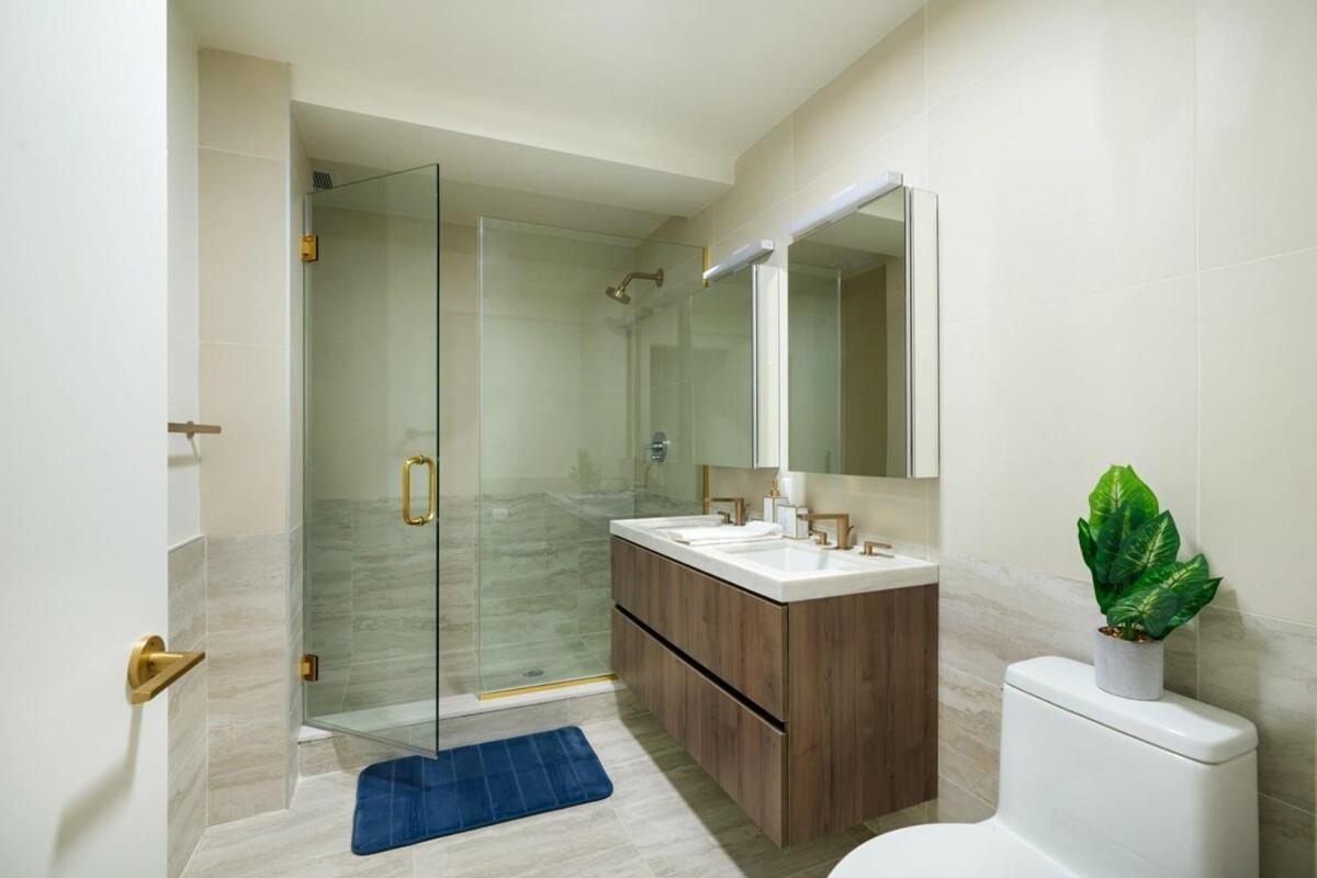 76-1d Brand New 4br 3bth Ues Doorman Gym * Nova York